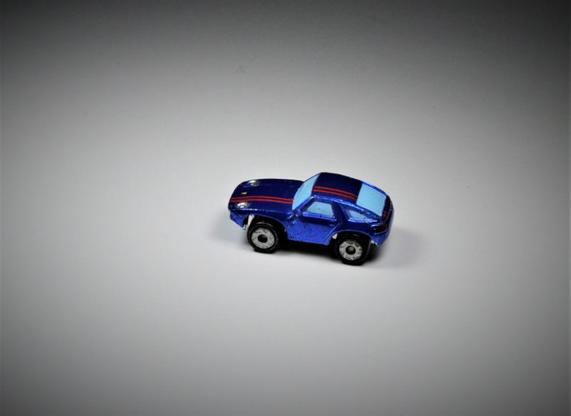 Illustration for article titled Rennsport: Small Scale